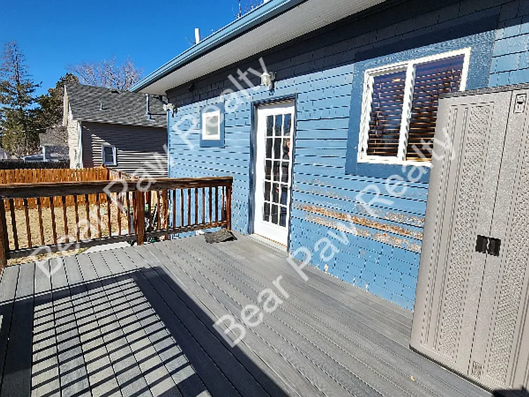 1007 W 29th St — Photo 23