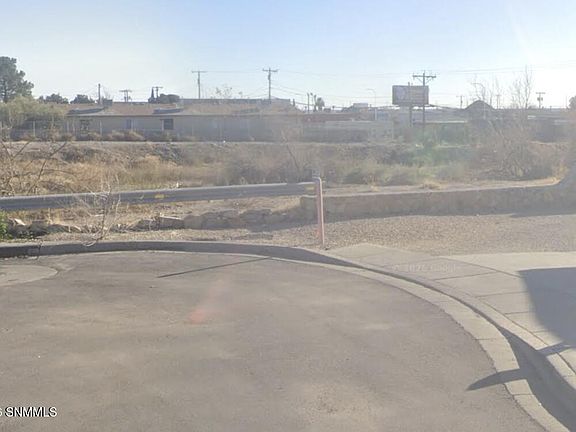 3rd image of N Espanola St