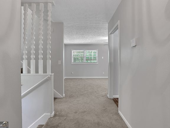 3rd image of 4329 Cedar Ridge Trl