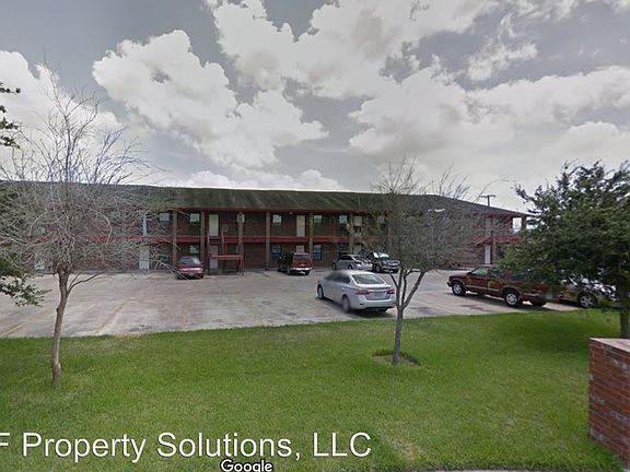 3rd image of 418 Gastel Cir APT 22