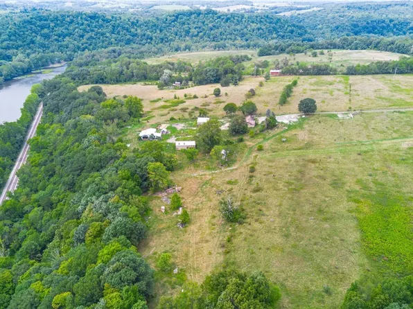 1663 Banning Rd, Dawson, PA 15428