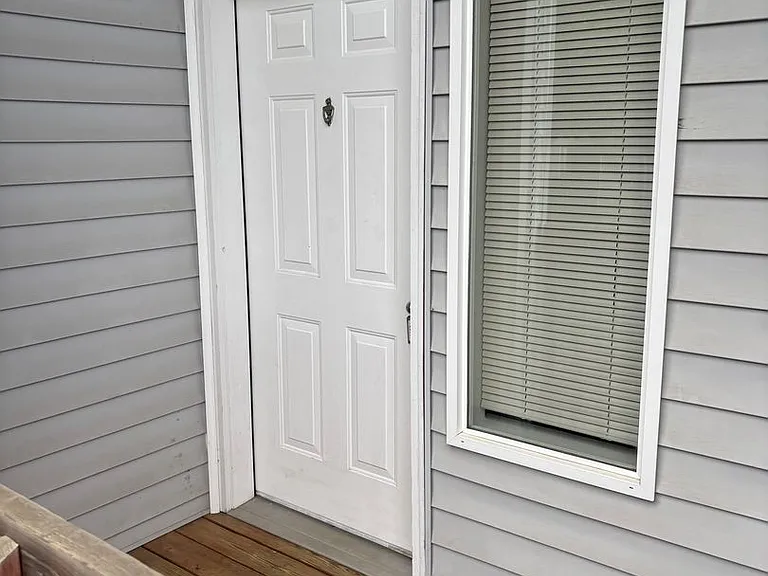 1451 Thrush Ct SE #1563 — Photo 2