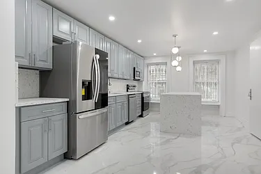 Rented by BARNES New York