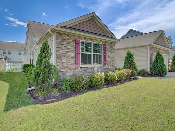 3rd image of 193 Cypress Forest Dr