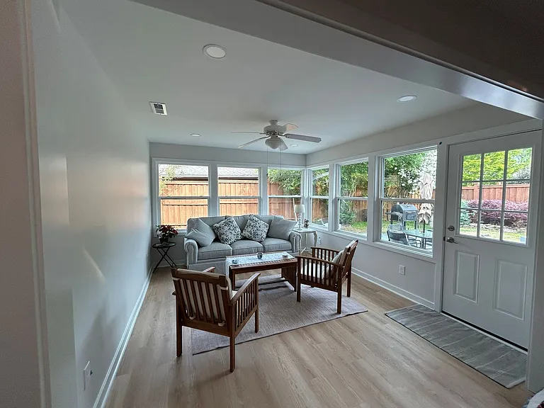 1213 Bayside Cir W — Photo 14