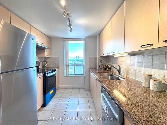 3rd image of 51 Saddlecreek Dr #605
