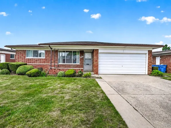 32341 Dover Ave, Warren, MI 48088