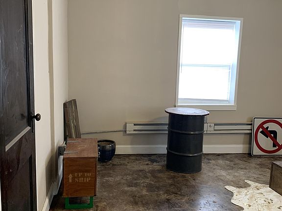 2nd image of 3136 Grand Ave APT 1
