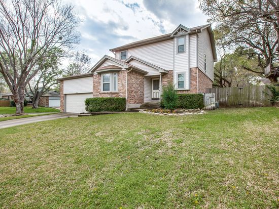 3800 Brookfield Dr, Arlington, TX 76001