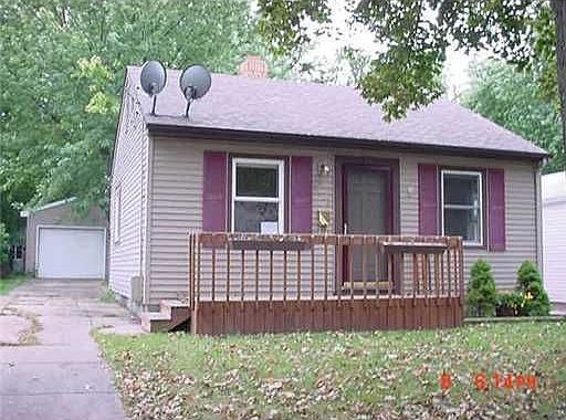 1st image of 1325 Woodbine Ave
