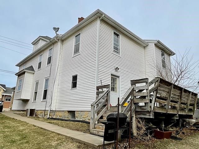 2nd image of 164 B & 165 A Pine St