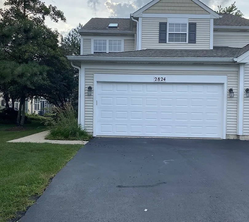 2824 White Thorn Cir