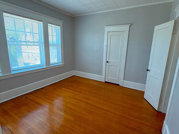 5th image of 634 Union St #19