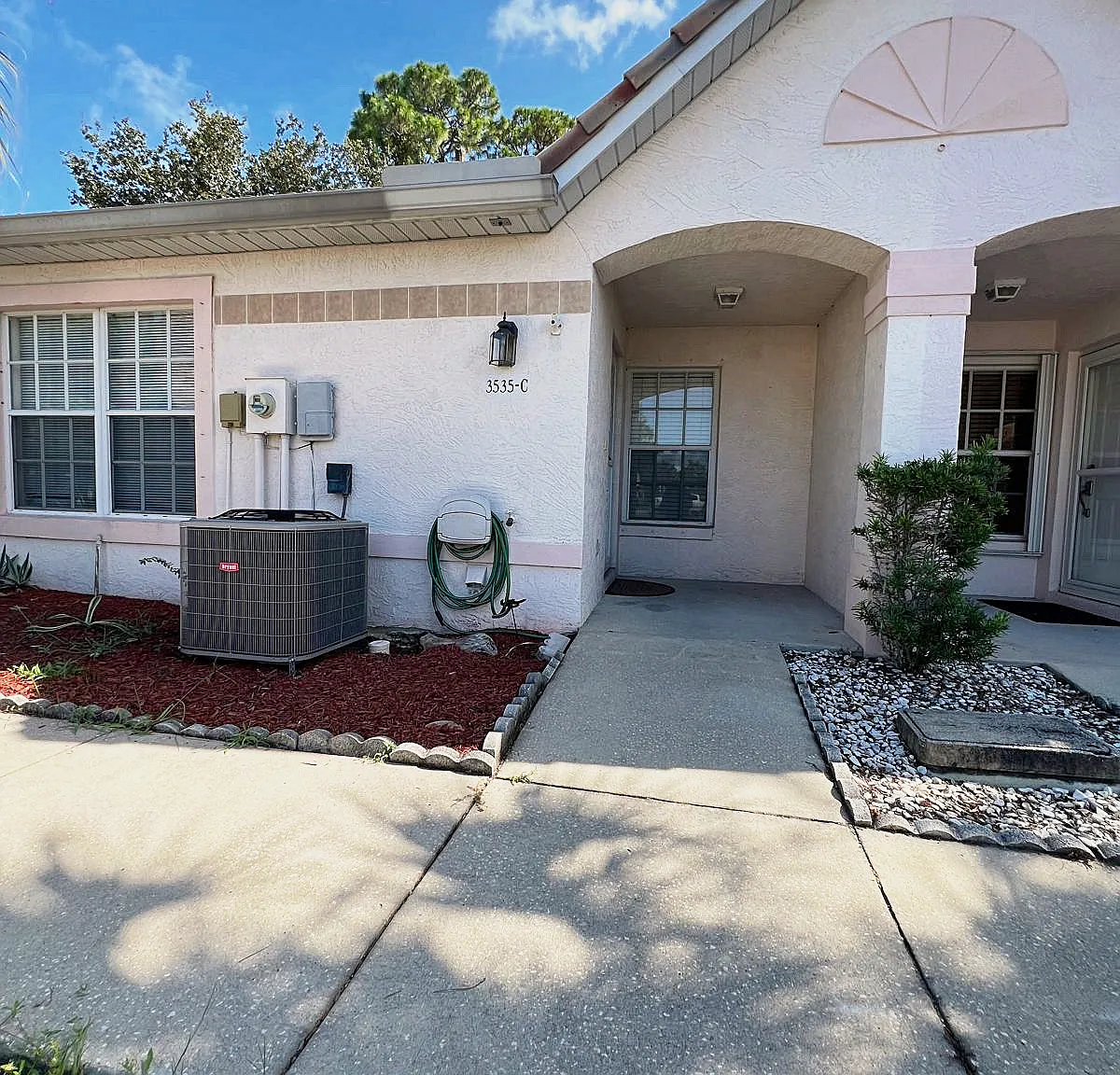 2 bed, 1202 sqft, $1,750 — Photo 2