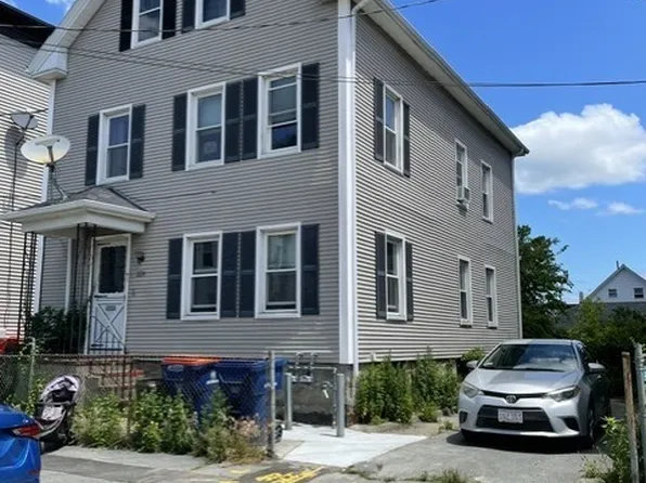 224 State St, New Bedford, MA 02740