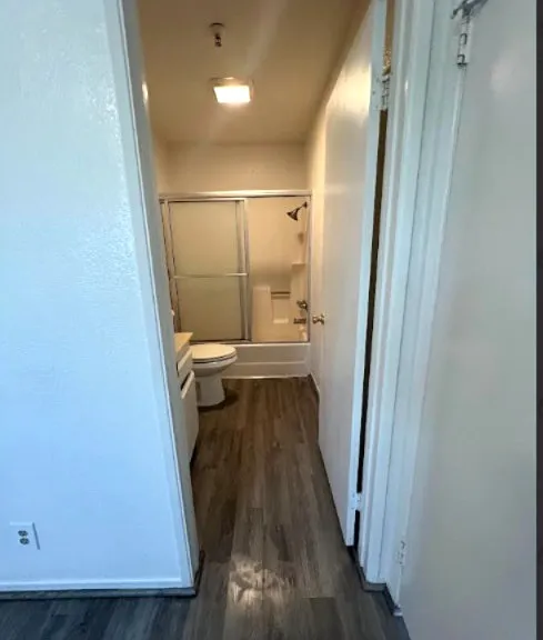 14324 Lemoli Avenue — Photo 10