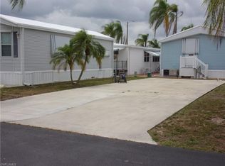 92 Lofty Ln, North Fort Myers, FL 33903