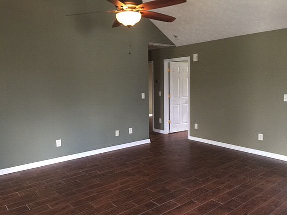 3rd image of 843 Lee Road 425