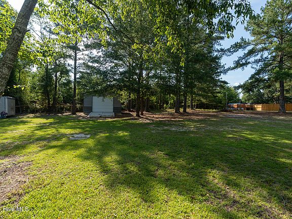 4th image of 137 Nelson Road