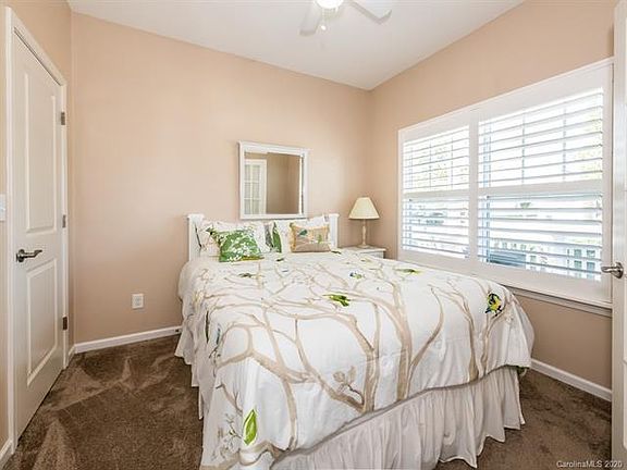 4th image of 5072 Newport Lakes Dr