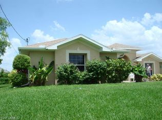 905 SW 8th Ct, Cape Coral, FL 33991