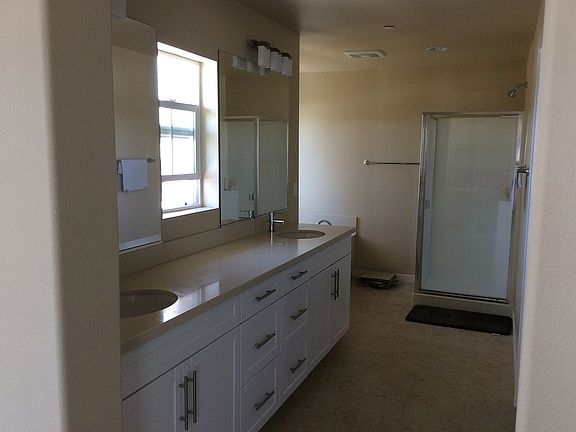 5th image of 4543 Rainier Ave Unit 22