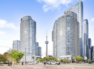 208 Queens Quay W #2209, Toronto, ON M5J2Y5