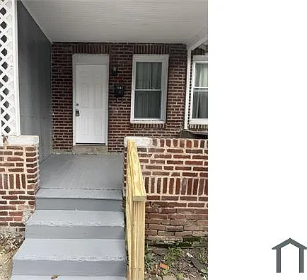 1137 Thomas St — Photo 10