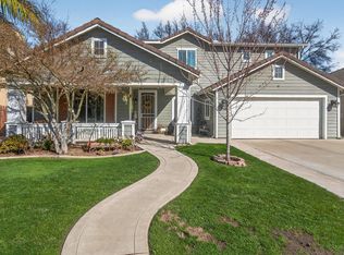 914 W Russell Avenue, Visalia, CA 93277