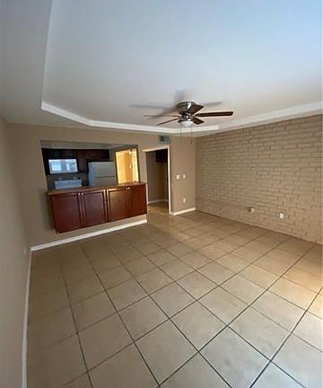 4th image of 7021 Yorktown Dr