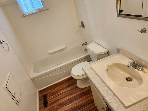 4th image of 6156 Neff Rd