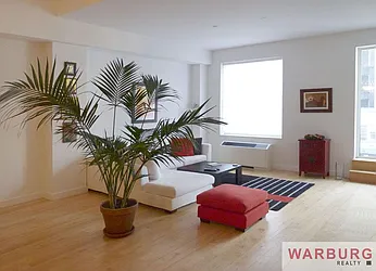 Rented by Warburg