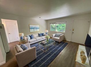 2254.5 Garnet Ave, San Diego, CA 92109