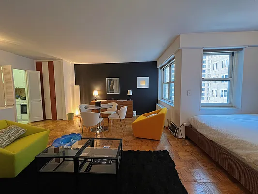 Rented by MaxInvest Real Estate, Inc. | media 15