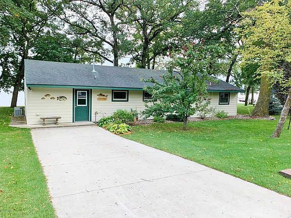 3rd image of 2462 N Lake Miltona Dr NE