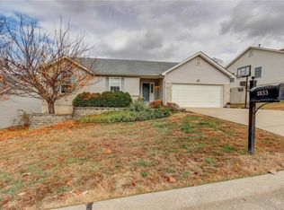 1833 Crosshaven Dr, High Ridge, MO 63049