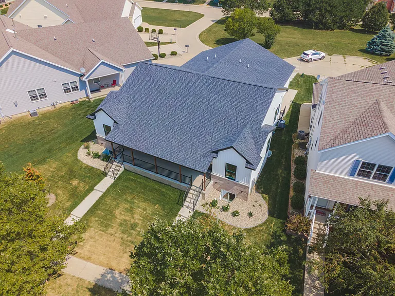 1613 Belclare Rd — Photo 34