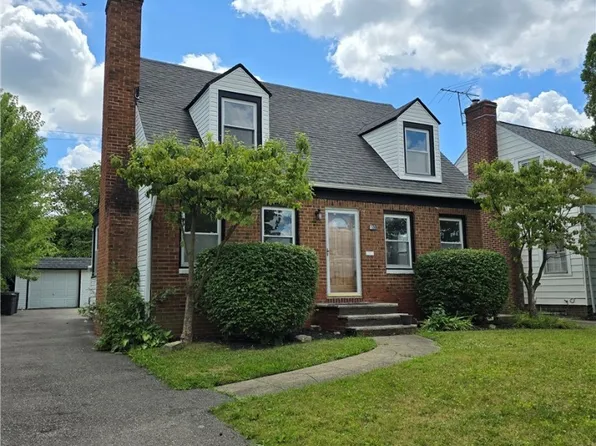 3657 Pennington Rd, Shaker Heights, OH 44120