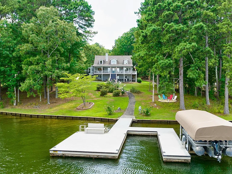 431 E River Bend Dr — Photo 1