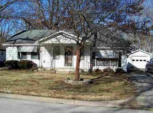 817 Augusta St, Clinton, MO 64735