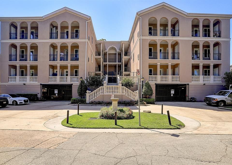 1st image of 58 Briar Hollow Ln APT 406