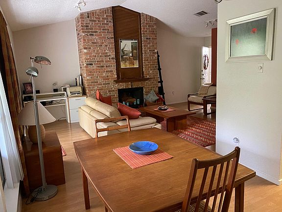 4th image of 3839 Dry Creek Dr Unit 213