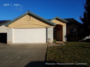 1841 Cromwell Ave, Clovis, CA 93611