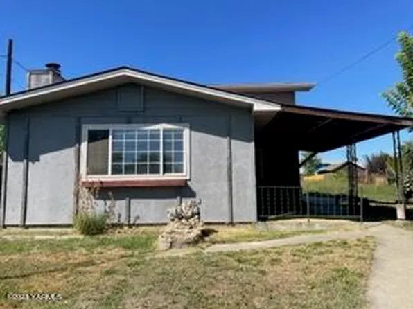 507 Liberty Ave, Granger, WA 98932