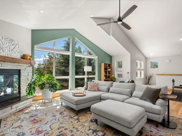 12 Black Bear Dr #B, Gypsum, CO 81637