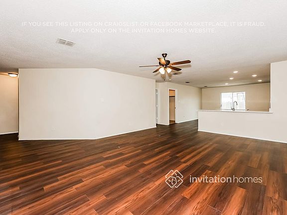 4th image of 4401 Centennial Ct