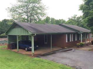 2550 E Broad St, Statesville, NC 28625