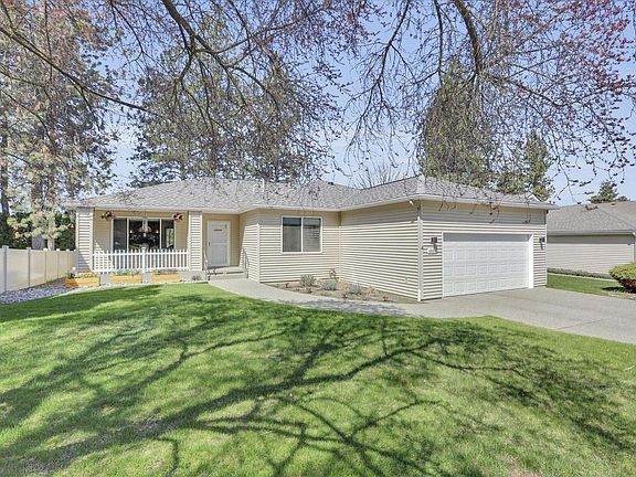 2nd image of 4024 S Greystone Ln