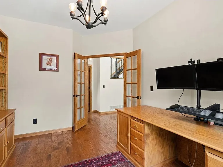 4601 Twin Peaks Dr — Photo 12