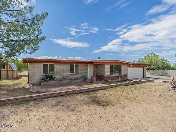 4th image of 10570 E Placita Diego
